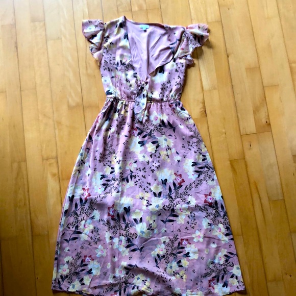 Deep V with Tie front flowy dress - Picture 1 of 5